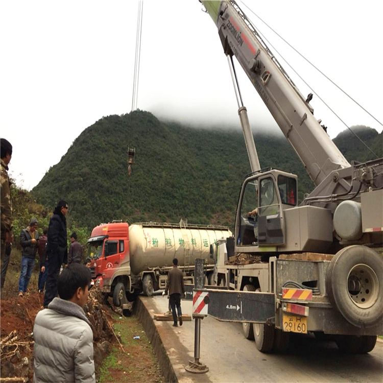 固始吊车道路救援24小时